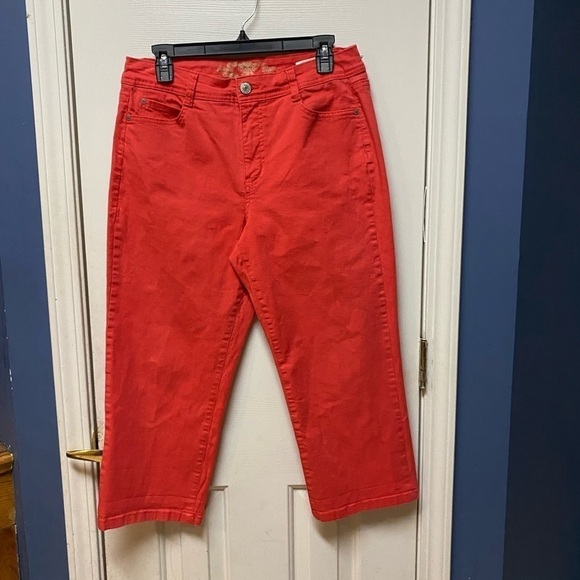 Hannah Women's Coral Orange Mid-rise Tapered Leg Stretch Cropped Size 10 Missy. - Picture 1 of 11